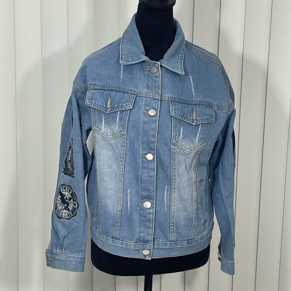 Black Sabbath Patchwork Sticker Cropped Denim Jea… - image 3